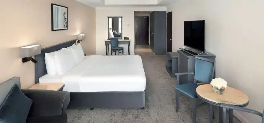 Anwar Al Madinah Mövenpick Hotel image
